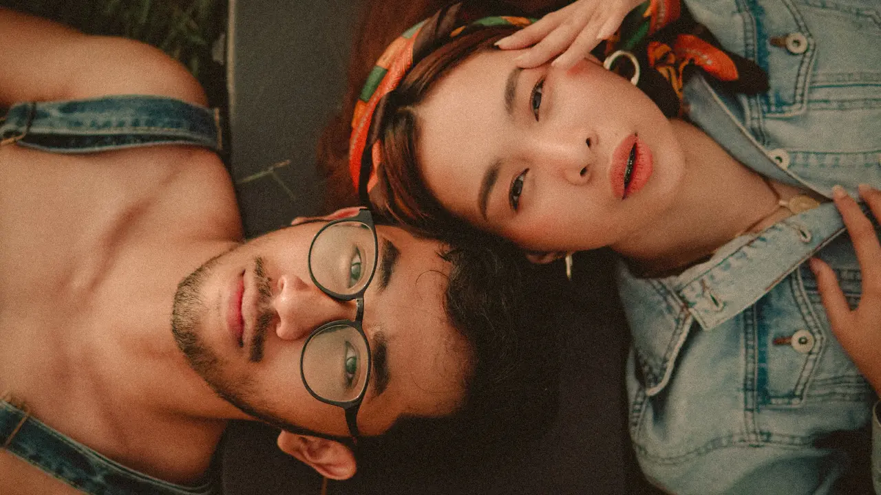 pasangan cinta