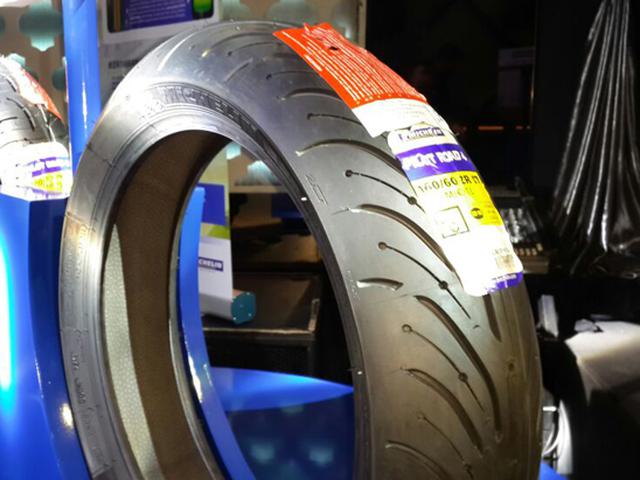 Cari Ban Tubeless Motor Bebek Dan Sport Berikut Ini Harganya Otomotif Liputan6 Com