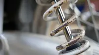 Delapan Tanda Bearing Shockbreaker Sepeda Motor Mulai Bermasalah