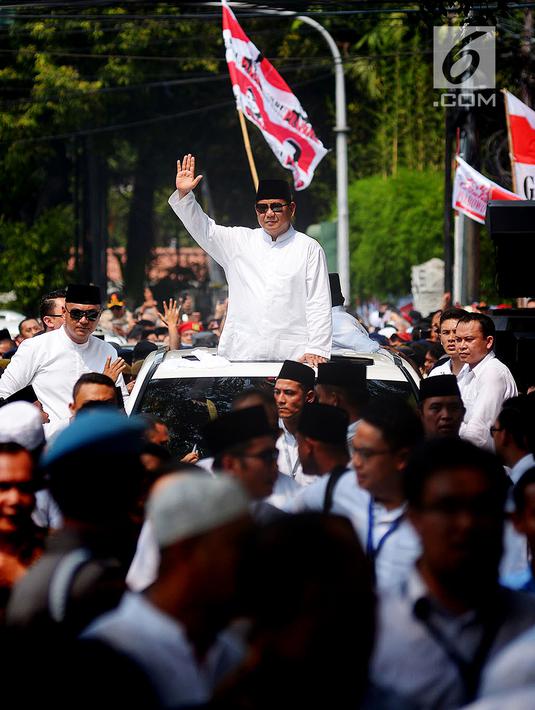 Prabowo Subianto bersama Sandiaga Uno maju dengan diusung koalisi partai Gerindra, PAN dan PKS serta dukungan Demokrat untuk pemilu 2019. (Merdeka.com/Imam Buhori)