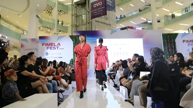Inspirasi Busana Perempuan Modern dari Luna Habit x Andreas Odang di Fimela Fest 2018