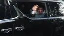 Menteri Koordinator Bidang Perekonomian, Airlangga Hartarto saat tiba kediaman Presiden terpilih 2024-2029 Prabowo Subianto di Padepokan Garuda Yaksa, Hambalang, Kabupaten Bogor, Jawa Barat, Rabu (16/10/2024). (merdeka.com/Arie Basuki)