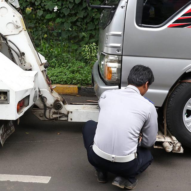Infocimahi Cimtizen Kzl Ga Sih Sama Yang Suka Parkir Sembarangan Selain Ngehalangin Akses Jalan Juga Bikin Bahaya Pengendara Lain Cimtizen Sering Ngelihat Parkir Liar Di Daerah Mana Saja Di Sekitar Cimahi