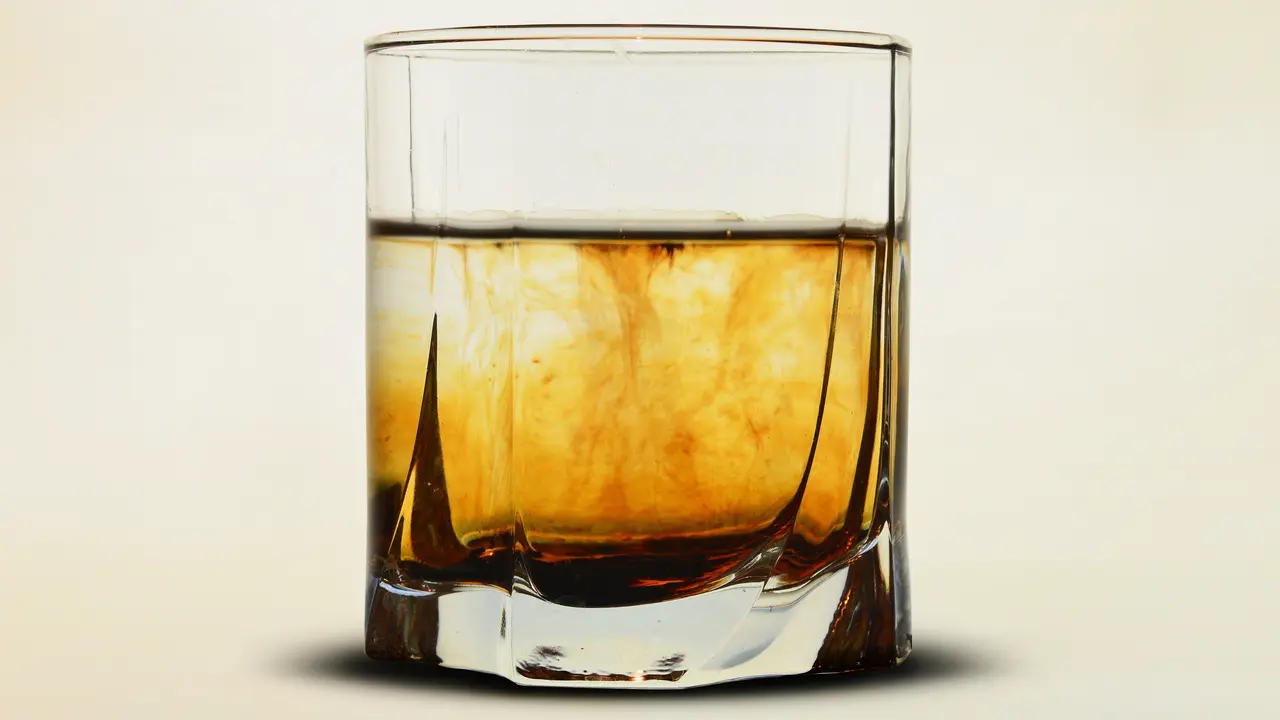 Ilustrasi Alkohol