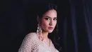 Raisa kini tengah menikmati perannya sebagai seorang ibu. Zalina Raine Wyllie, buah hatinya bersama Hamish Daud yang kini sudah semakin besar. Namun hingga kini Raisa dan Hamish belum memperlihatkan wajahnya ke publik. (Instagram/raisa6690)