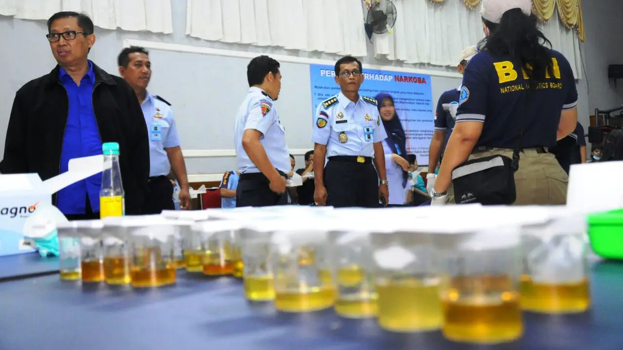 20160316-tes urine-bogor-lapas paledang