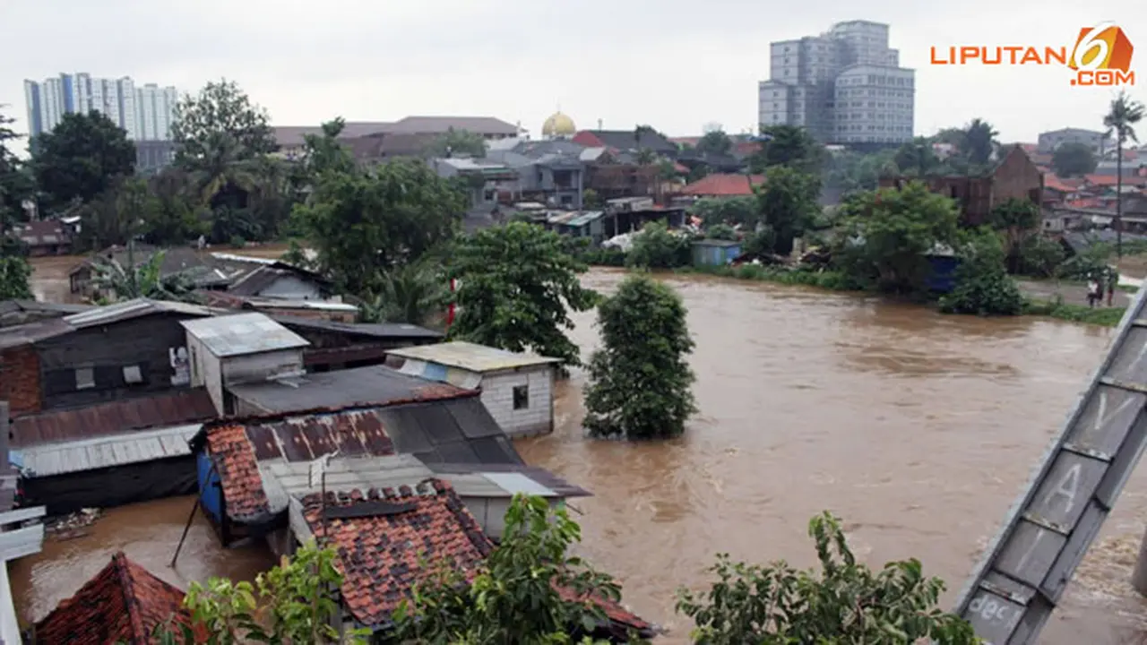 foto-banjir-ciliwung-kalibata-2-140118b.