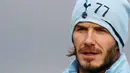 Ekspresi bintang Inggris David Beckham saat berlatih kali pertama dengan Tottenham Hotspur di komplek latihan klub yang terletak di Chigwell, London Timur, 11 Januari 2011. AFP PHOTO / Paul Childs