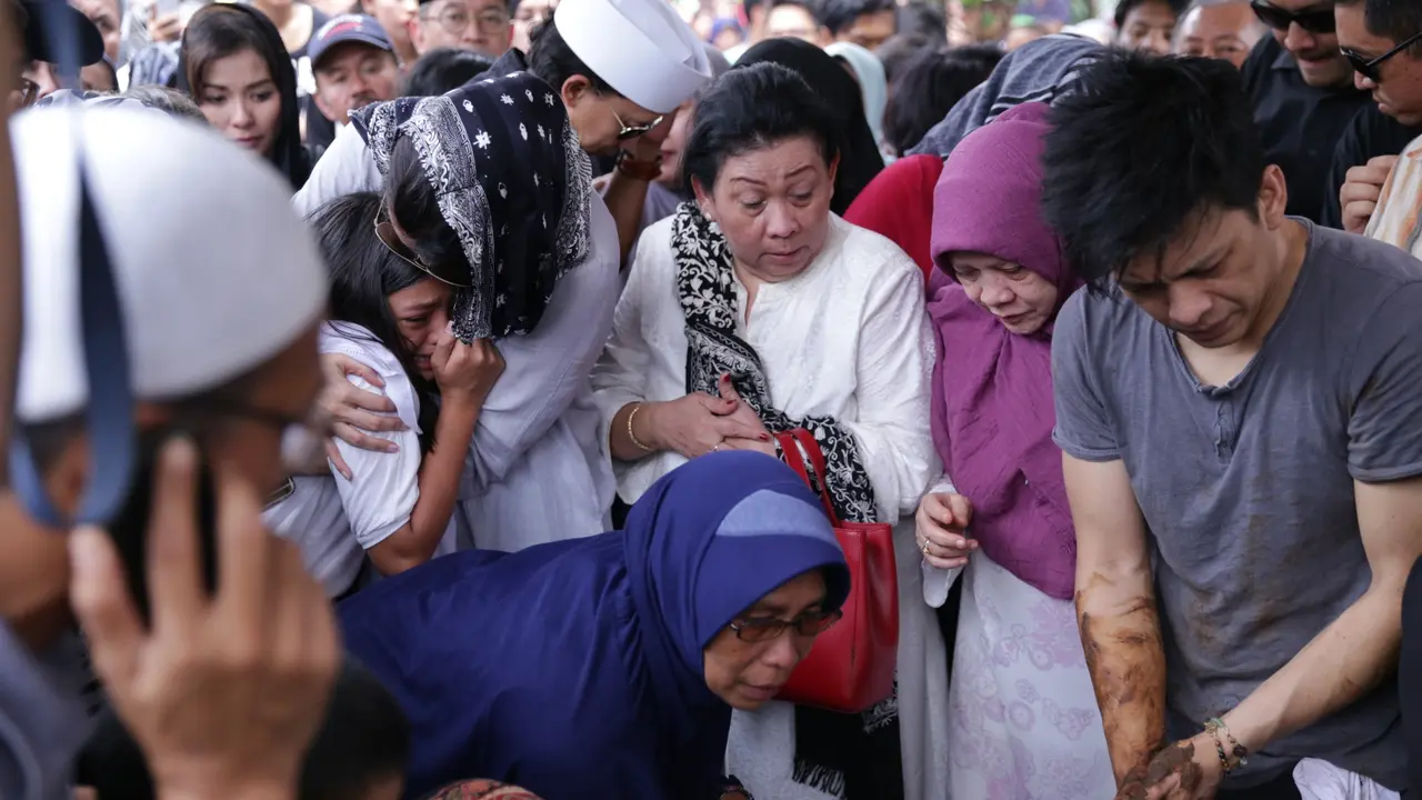 Sophia Latjuba dan Allea Putri Irham