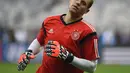 Penjaga gawang Timnas Jerman, Manuel Neuer, ikut berlatih bersama di Stadion Mineirao, Belo Horizonte (7/7/2014). (AFP PHOTO/ODD Andersen)