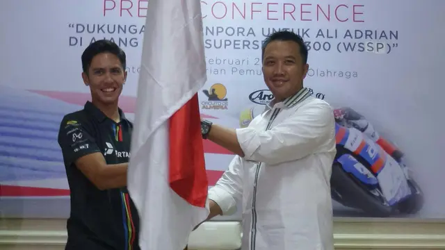 Pebalap Muda Indonesia Ali Adrian Rusmiputro