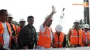 Peletakan batu pertama tersebut digelar bertepatan dengan Hari Antikorupsi Sedunia (9 Desember 2013). Gedung baru KPK direncanakan selesai dibangun pertengahan tahun 2015. (Liputan6.com/Herman Zakharia)