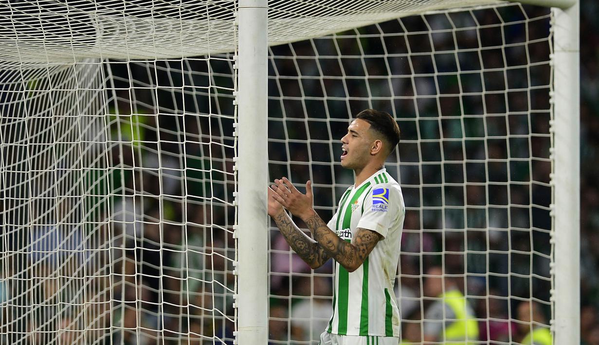 4. Arnaldo Sanabria (Real Betis) - 7 Gol. (AFP/Cristina Quicler)