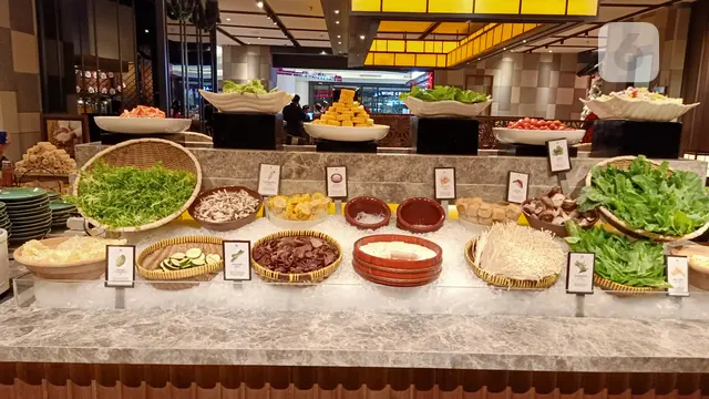 Menyantap Shabu-Shabu Auntentik Jepang, Dicelup dalam Telur Mentah