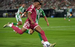 Real Madrid Tumbang di Markas Betis, VAR Batalkan Gol dan Penalti Mbappe Digagalkan