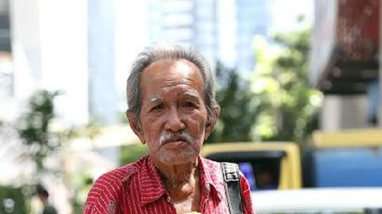 [Bintang] Tukang Foto 