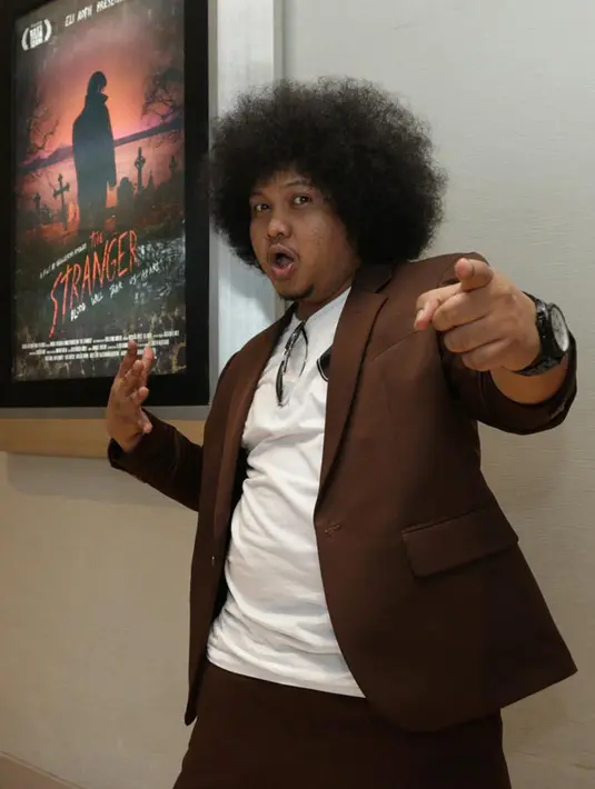 Stand up Comedy belakangan ini sedang naik daun. Kesuksesan para pemainnya, membuat beberapa rumah produksi mendapuk para komika bermain film. Salah satunya Babe Cabita. (Andy Masela/Bintang.com)