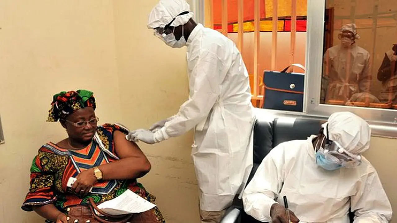Vaksin Ebola
