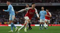Gabriel Martinelli mencetak gol tunggal kemenangan Arsenal atas Manchester City pada laga pekan kedelapan Premier League di Stadion Emirates, Minggu (8/10/2023) malam WIB. (AFP/Adrian Dennis)