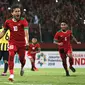 Egy Maulana Vikri mencetak satu gol saat Timnas Indonesia U-19 disingkirkan Malaysia lewat adu penalti pada semifinal Piala AFF U-19 2018 di Stadion Gelora Delta Sidoarjo, Kamis (12/7/2018). (Bola.com/Aditya Wany)