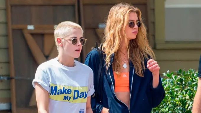 [Bintang] Kristen Stewart - Stella Maxwell