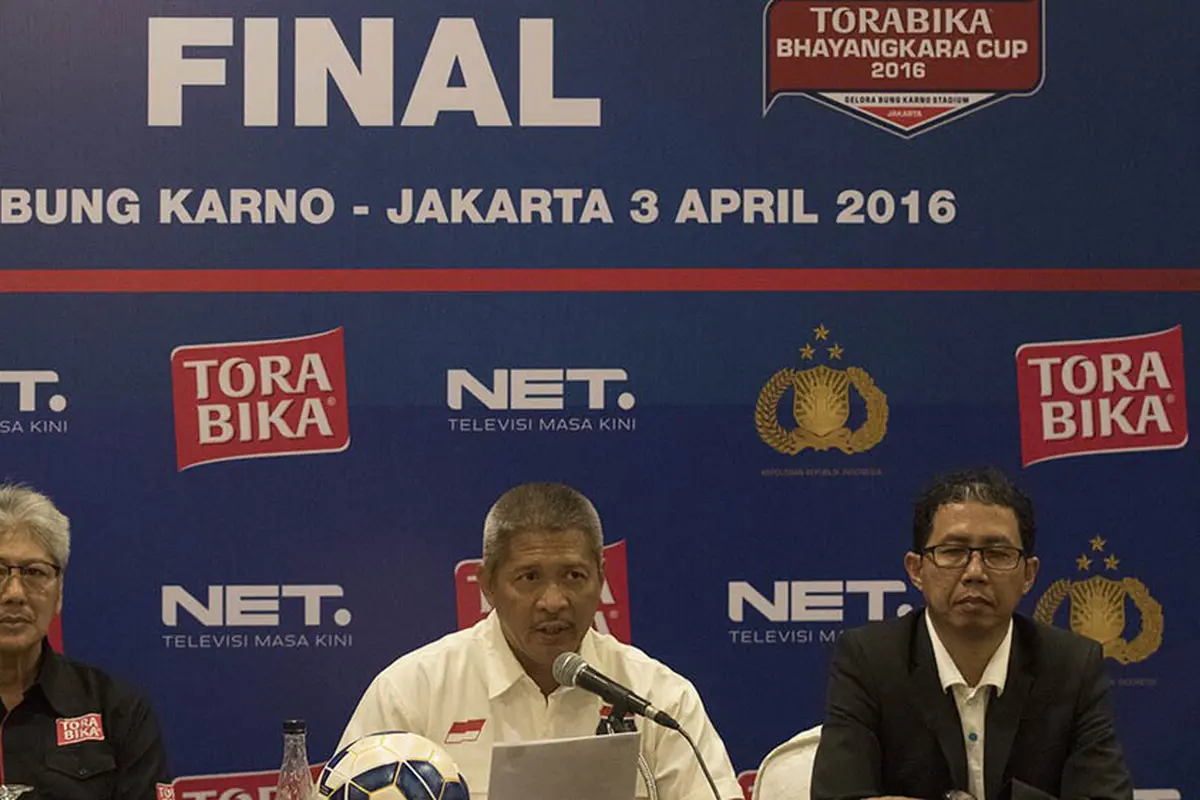 Arema Cronus vs Persib Bandung