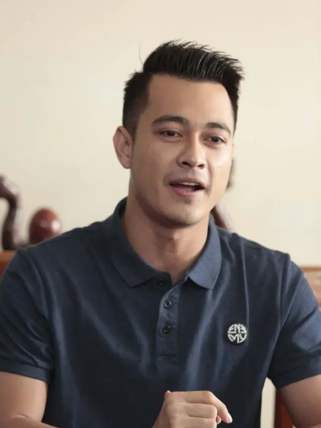 Eza tetap berharap sang ibunda mau merestuinya / Credit: KapanLagi - Akrom Sukarya