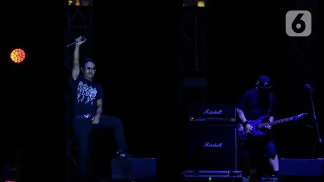 Grup Musik Jamrud di acara The 90's Festival