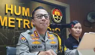 Kepala Bidang Humas Polda Metro Jaya, Kombes Pol Ade Ary Syam Indradi mengumumkan seseorang inisial HI sebagai tersangka baru dalam kasus ini. (Istimewa)