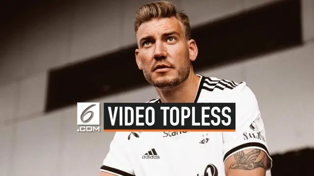 Nicklas Bendtner, eks striker Arsenal yang membuat heboh publik. Ia mengunggah sebuah video topless kekasihnya di Instagram. Namun, video tersebut hanya bertahan satu jam. Pemain asal Denmark itu langsung mencopot video tersebut.