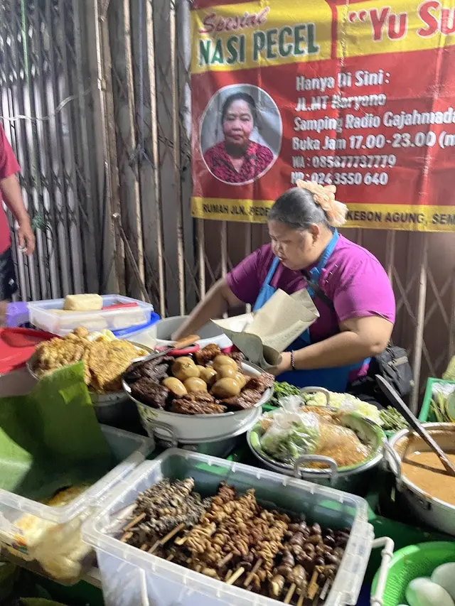 Rekomendasi Tempat Makan Pecel di Semarang