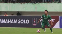 Gelandang Persebaya Surabaya Rendy Irawan. (Liputan6.com/Dimas Angga P)