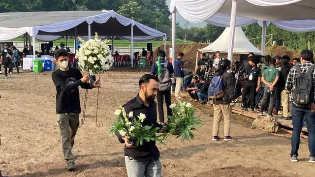 6 Potret Lokasi Pemakaman Eril Putra Sulung Ridwan Kamil, Ramai Pelayat Berdatangan