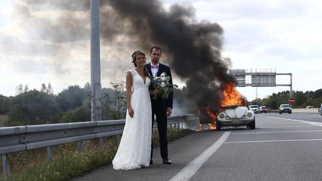 Kumpulan Potret Super Apes yang Menyayat Hati Pencinta Mobil (Boredpanda)