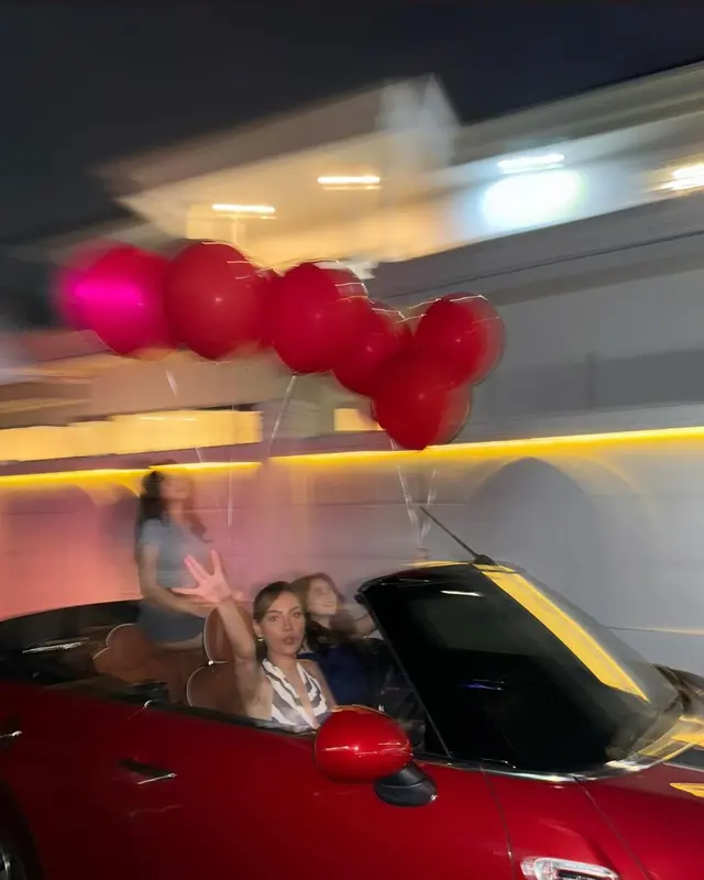 Pertemanannya dinilai tulus, ini 6 momen Fuji dan Erika Carlina rayakan ulang tahun Rachel Vennya