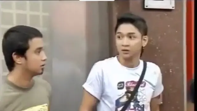 6 Potret Lawas Pasha Ungu di Sitkom OB 2006, Sangat Mirip dengan Kiesha Alvaro