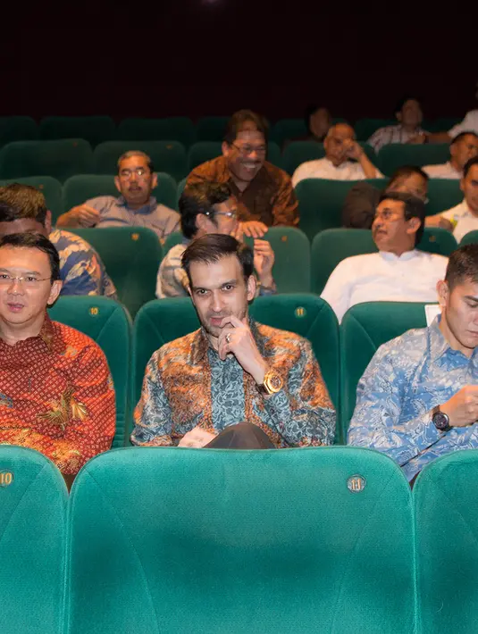 Film ini berceritakan tentang suatu rumah tangga yang telah dibina oleh Vino (Bagas) dan Risa (Laudya Chintya Bella) telah kandas karena diterpa berbagai masalah. (Desmond Manullang/Bintang.com)