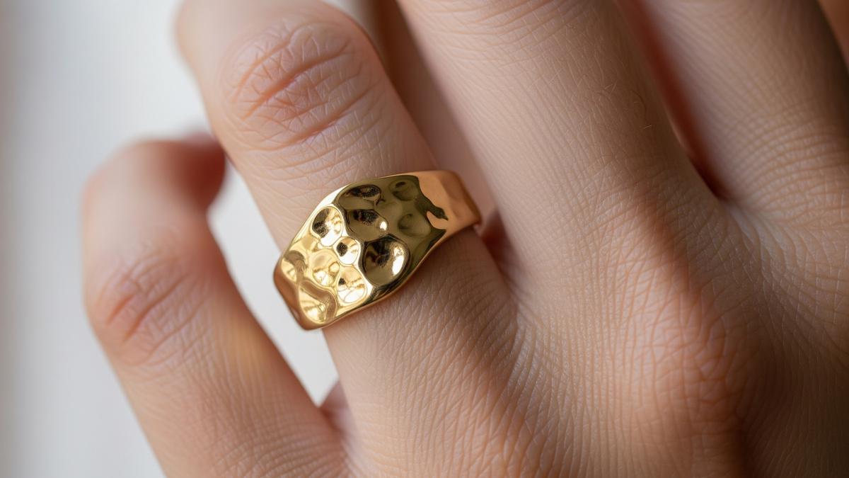 Rekomendasi 7 Model Cincin Emas 3 Gram Bentuk Unik, Cantik dan Anti-Mainstream