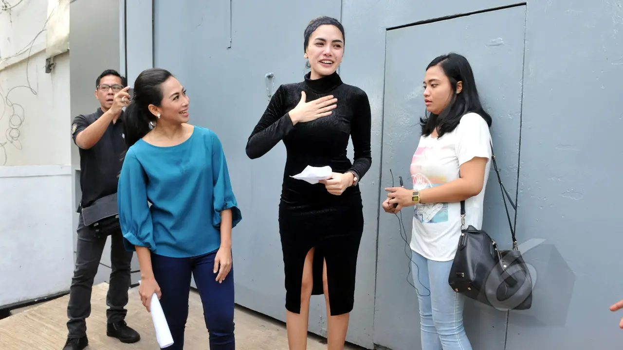 Gaya Seksi Nikita Mirzani saat Bebas dari Penjara