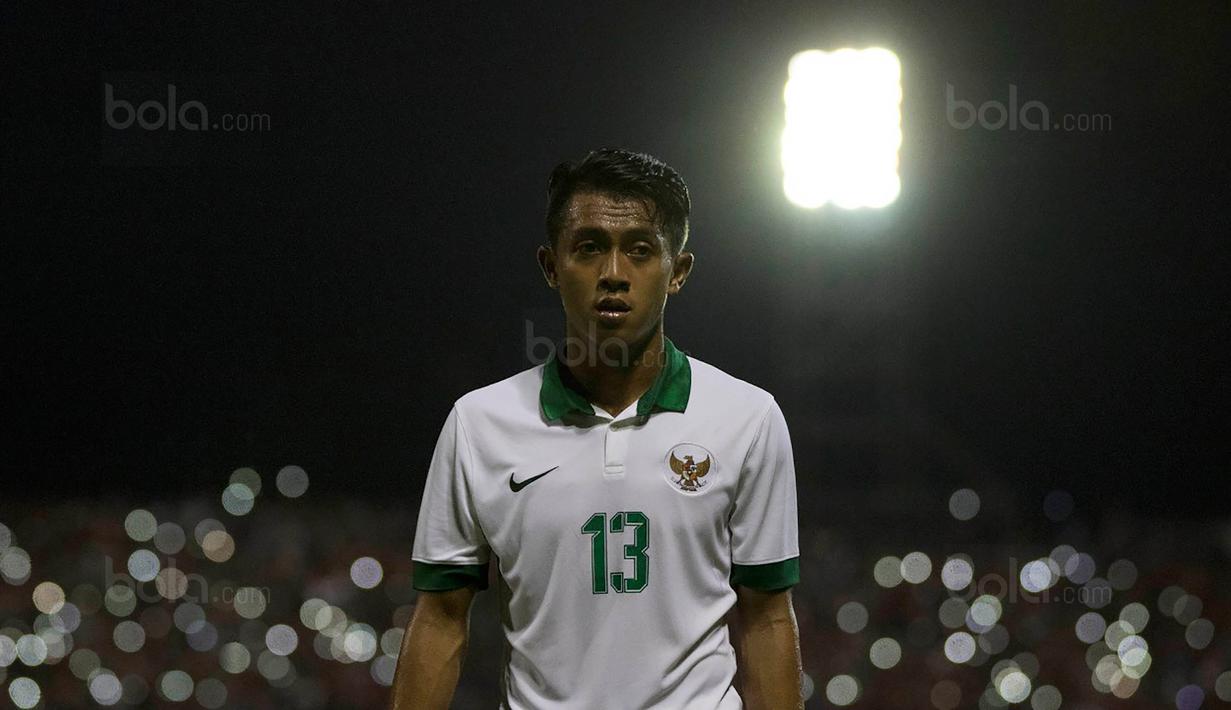 4. Winger Persib Bandung ini rajin melakukan penetrasi dari sisi sayap untuk melepaskan umpan silang maupun masuk ke dalam kotak penalti lawan. Gol jarak jauhnya saat melawan Kamboja perlu diwaspasdai Malaysia. (Bola.com/Vitalis Yogi Trisna)
