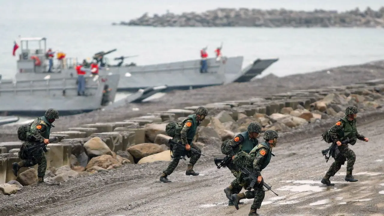 Tiongkok Tambah Pasukan Marinir, Untuk Kuasai Laut China Selatan?