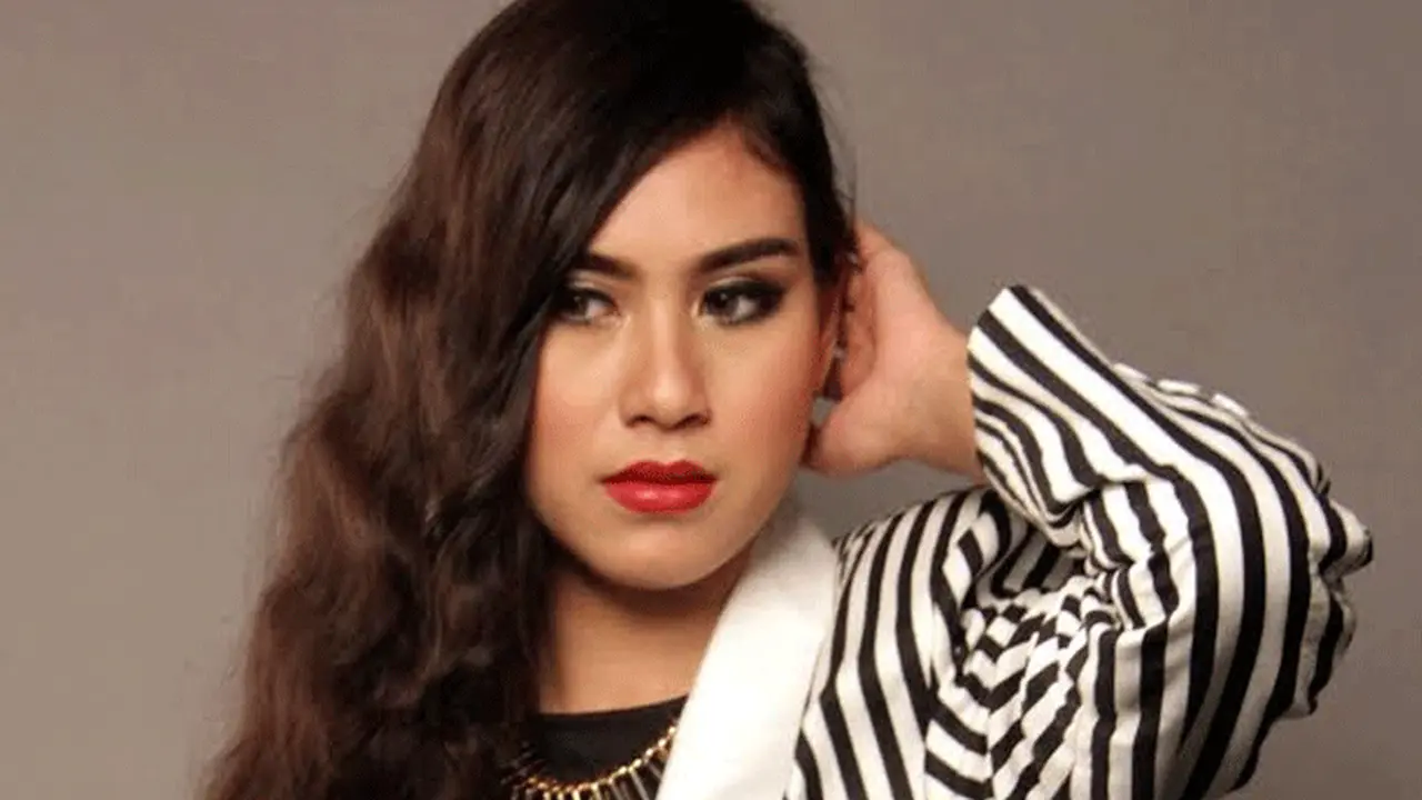Syahnaz Sadiqah