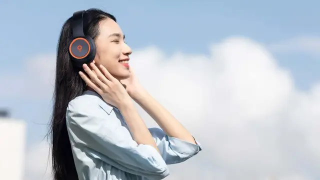 Menikmati Musik sambil Bernyanyi