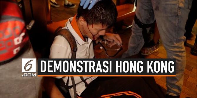 VIDEO: Rusuh, Pengunjuk Rasa Bentrok dengan Polisi Hong Kong