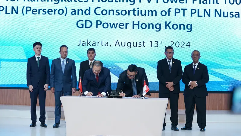 PT PLN (Persero) menggandeng perusahaan energi asal Hongkong GD Power Overseas Investment Company Limited (GD Power) untuk mengembangkan Pembangkit Listrik Tenaga Surya (PLTS) Terapung Karangkates, Jawa Timur