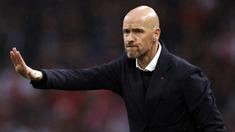 Erik ten Hag terus menyusun rencana ke depan bersama Manchester United untuk memperkuat skuat Setan Merah di musim 2022/2023. Terbaru, MU mengincar 5 pemain yang sebagian besar memiliki nostalgia bersama sang pelatih saat masih membesut Ajax Amsterdam. Berikut daftar lengkapnya. (AFP/ANP/Maurice van Steen)