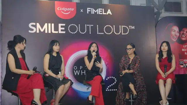 Kampanye #SmileOutLoud