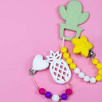 Ilustrasi aksesoris anak SD. (Photo by Elizabeth Mueller on Unsplash)