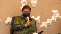 Menteri Koordinator Bidang Perekonomian Airlangga Hartarto dalam "Audiensi dengan Insan Perfilman: Strategi Industri Film ikut Dalam Pemulihan Ekonomi" di Jakarta, Jumat (19/3/2021). (Biro Pers Sekretariat Presiden)