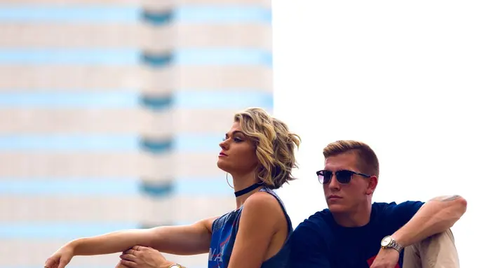 Bahayanya Ngomongin Mantan di Depan Pasangan